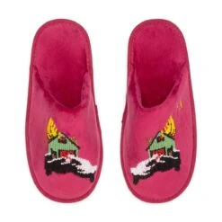 HOUSE SLIPPERS 7 HOUSE SLIPPERS -ADIDAS Store FuckingAwesomeHOUSESLIPPERSREDSMFA HO22 195 4