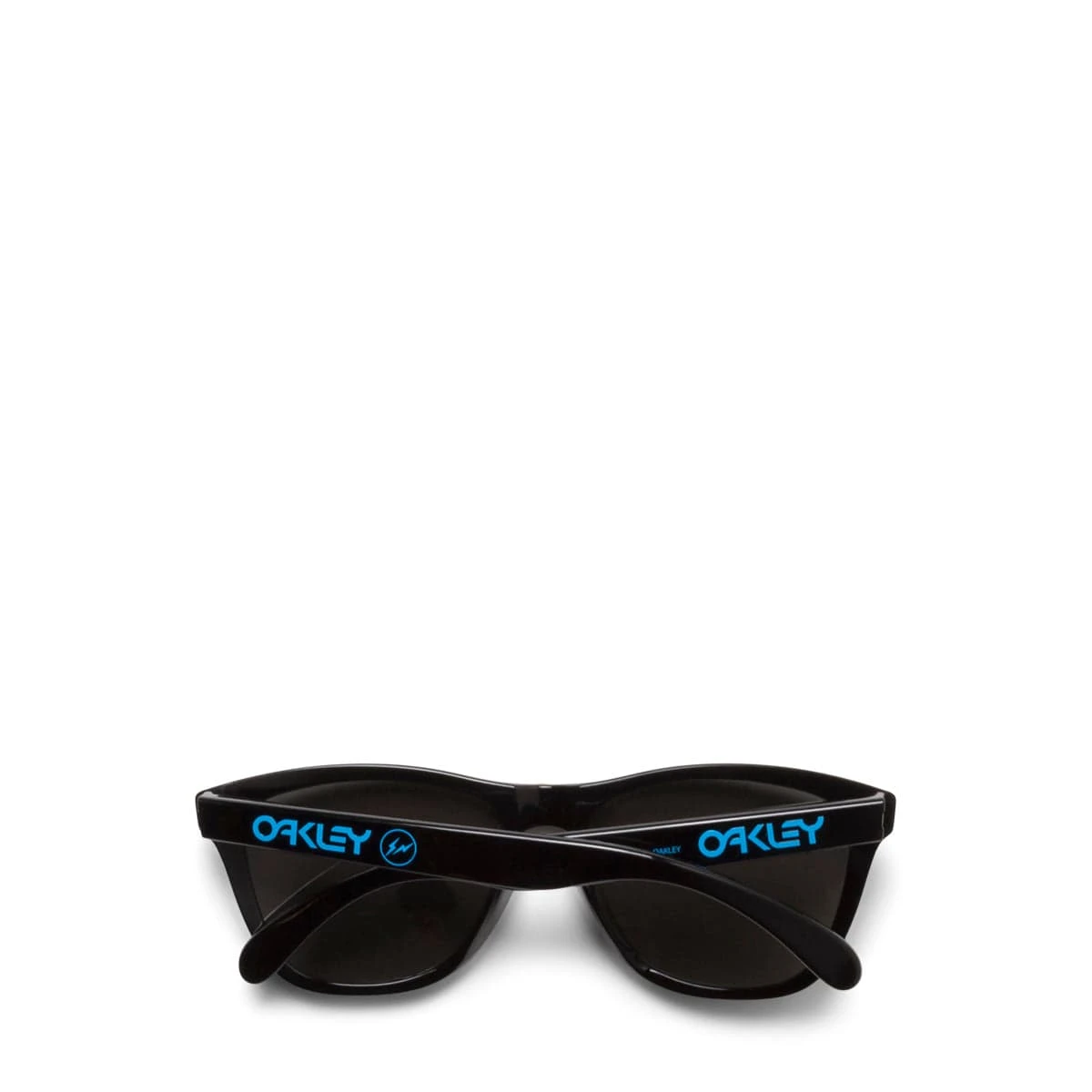 Oakley X FRAGMENT DESIGN FROGSKINS 2 Oakley X FRAGMENT DESIGN FROGSKINS - Image 2