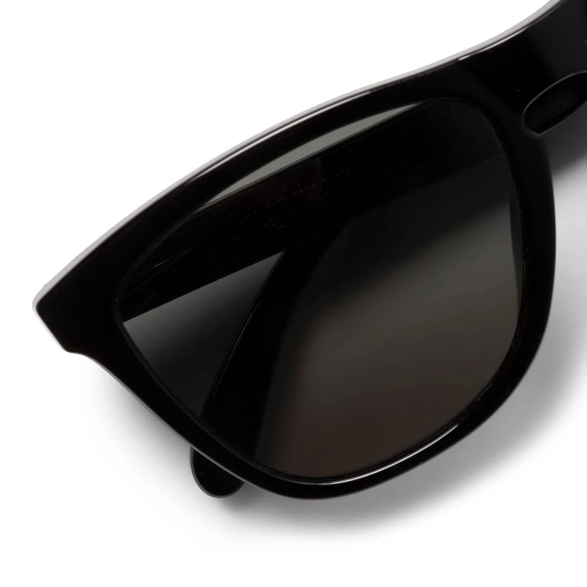 Oakley X FRAGMENT DESIGN FROGSKINS 6 Oakley X FRAGMENT DESIGN FROGSKINS - Image 6